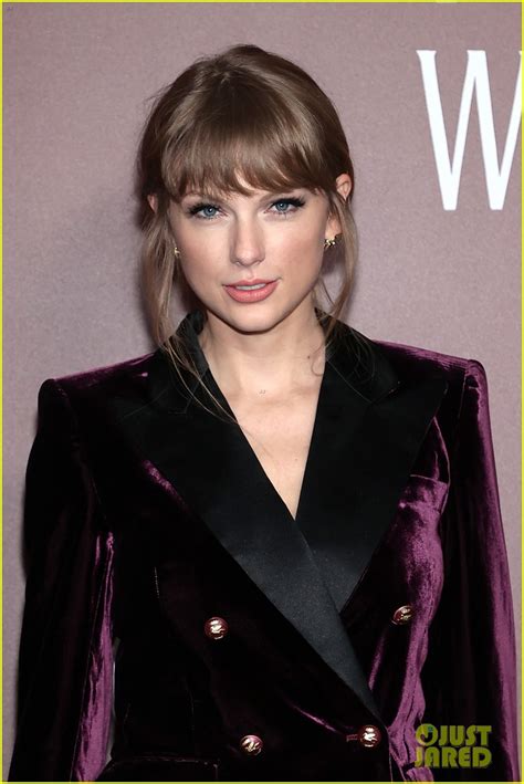 Taylor Swift Walks Red Carpet at 'All Too Well' Short Film Premiere ...