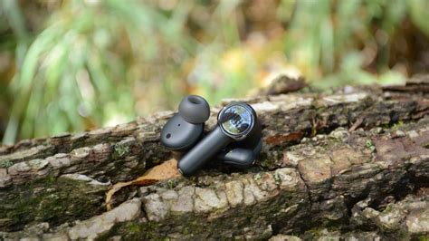 JBL Quantum TWS Review: Average Earbuds Made Great by a Secret Weapon