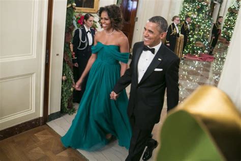 Teens Re-Create Barack and Michelle Obama’s Famous Outfits for Prom