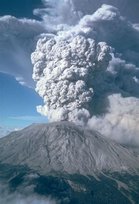 Volcano - Plate Boundaries, Magma, Eruptions | Britannica