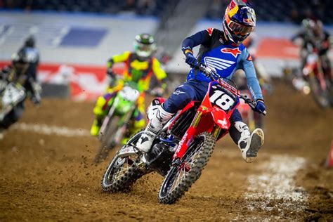 Jett Lawrence Makes His Mark On Supercross – Motocross Performance Magazine