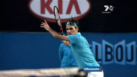 Roger Federer Forehand in Slow Motion [HD 1080p] - YouTube