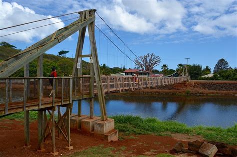 Swinging Bridge (Hanapepe, HI): Top Tips Before You Go - TripAdvisor | Swinging bridge, Bridge ...