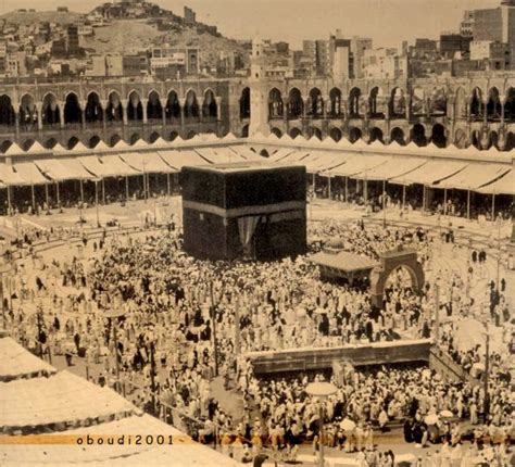 Kaaba Sharif Images in 2021 | Old photos, Mekkah, Magical places