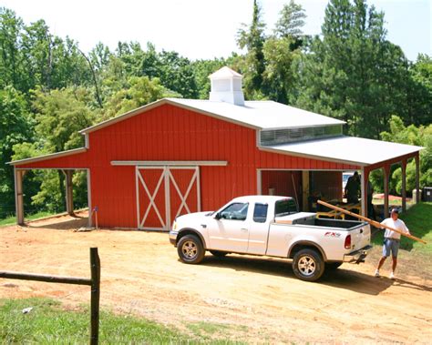 Farmer’s Utility Barn | BlueSTAR Steel Buildings LLC