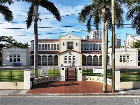 St Anthony School, Rankings & Reviews - Homes.com