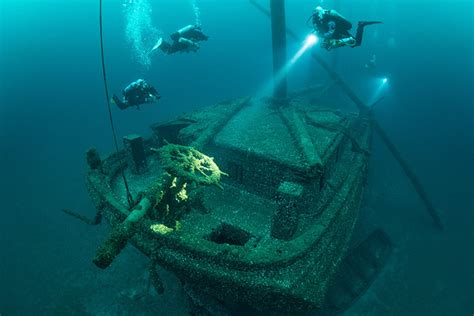 Explore the shipwrecks of Thunder Bay with Chris Roxburgh | News ...