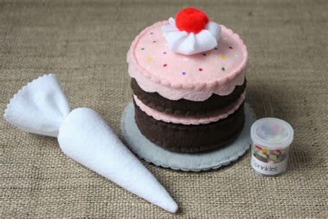 Pretend Play Felt Plush Birthday Cake Decorate Baking Set