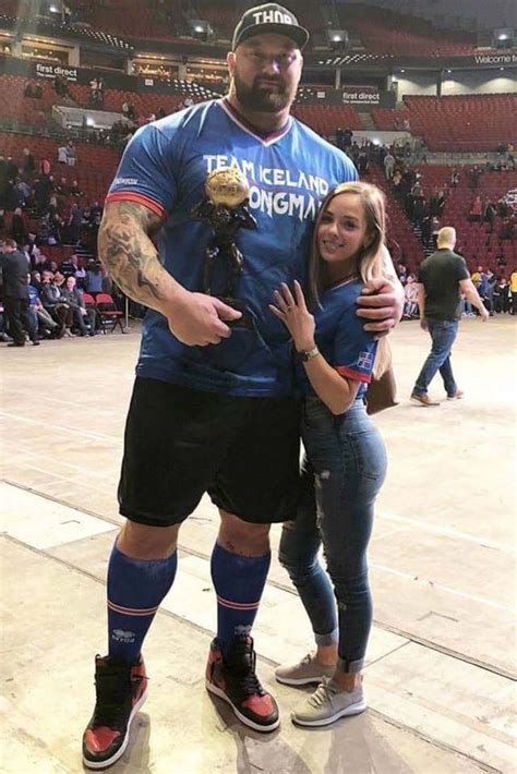 Meet Hafthor Bjornsson Wife Kelsey Henson: Things Worth Knowing About ...