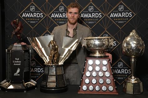 Connor McDavid wins third NHL MVP, falls one vote short of unanimous ...