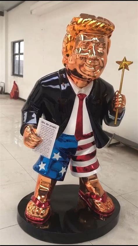 Golden Trump Statue At CPAC Sparks Religious Conversations - Narcity