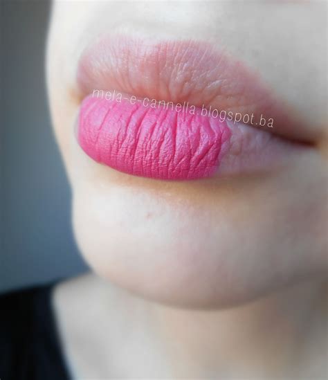mela-e-cannella: Avon True Color Matte Lipstick - Adoring Love