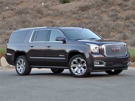 2015 GMC Yukon XL Denali Review and Road Test | Autobytel