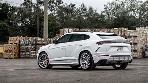 3840x2160 White Lamborghini Urus 4k 4K ,HD 4k Wallpapers,Images,Backgrounds,Photos and Pictures