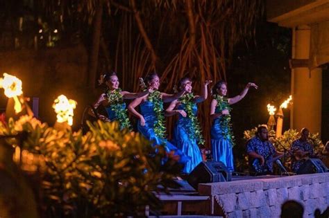 Wailele Luau Including Fire and Knife Performance plus Dinner