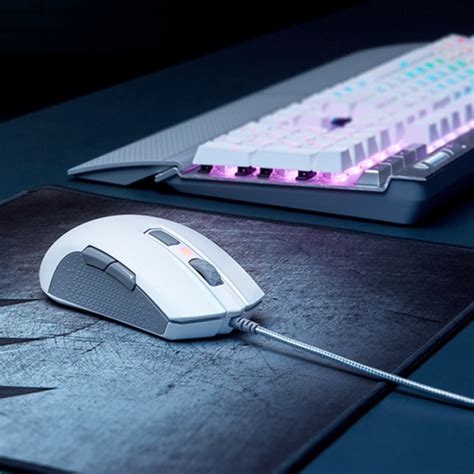 Corsair M55 RGB Pro White – iGamerWorld