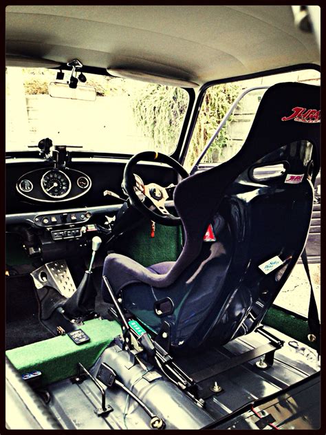 Classic Mini-rally interior | クラシックカー, クラシック ミニ, Mini 内装