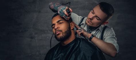 7 Best Hair Clippers For Black Men In 2022