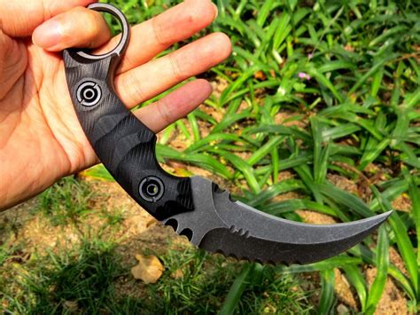 Best Double Edged Karambit | Curved Knife With Finger Hole Of 2021