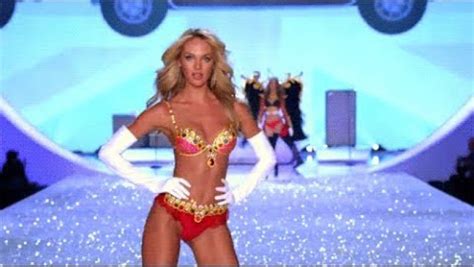 Top 10 Best Walks at the Victoria's Secret Fashion Show OPENINGS | Nexth City