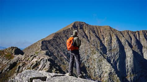 Hiking- Mt. Katahdin's Dangerous Knife Edge - 4K - AdventureArchives