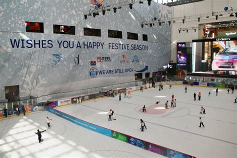 Ssurvivor: Dubai Mall Ice Rink Offers