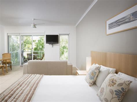 Mantra PortSea Hotel in Port Douglas - Room Deals, Photos & Reviews