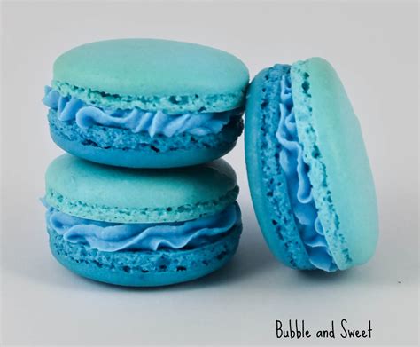 Bubble and Sweet: Blue Ruffle Ombre Macaron