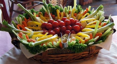 unique veggie tray ideas | Fruit & Veggie Trays | Pinterest