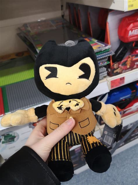 Found this new Bendy plush in one of my local stores yesterday. I find it a bit awkward that ...