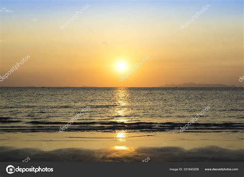 Beautiful Sunset Sea Tropical Beach Summer Time Natural Background Sunset — Stock Photo ...