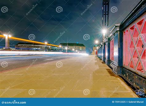 Lambeth Bridge at night stock image. Image of westminster - 75913325