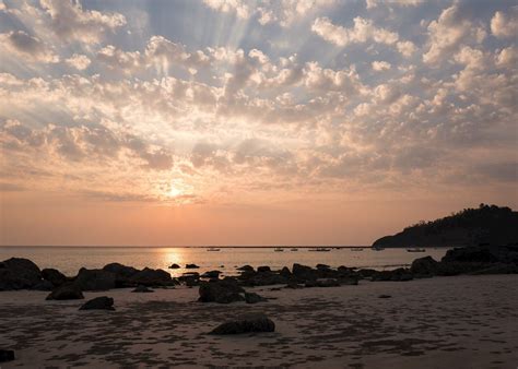 Visit Ngapali Beach on a trip to Myanmar (Burma) | Audley Travel