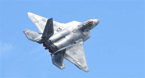 BAE Systems sustains the EW suite for USAF F-22 Raptors - Airforce ...