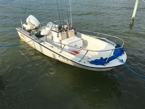 Boston Whaler Outrage 18 1984 for sale for $12,000 - Boats-from-USA.com