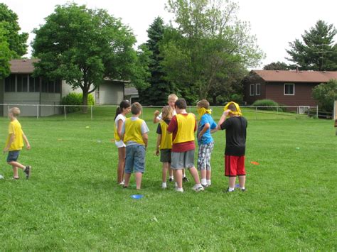 Carly's PE Games: Physical Education - Outdoor Games - Capture the Flag