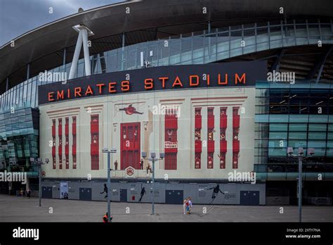 Arsenal FC Emirates Stadium Highbury London. Arsenal Football Stadium - the Emirates Stadium aka ...