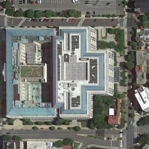 Hart Senate Office Building in Washington, DC - Virtual Globetrotting