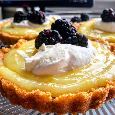 The Best Lemon Curd Tarts – A cook named Rebecca