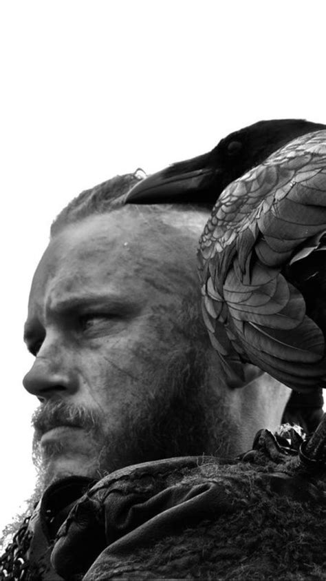 Travis Fimmel from Vikings original crow head tattoo Tattoos in | Портрет, Рагнар, Татуировки ...