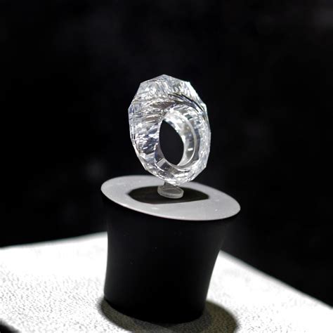 The world's first all Diamond ring...BLING! www.shawish-jewellery.com ...