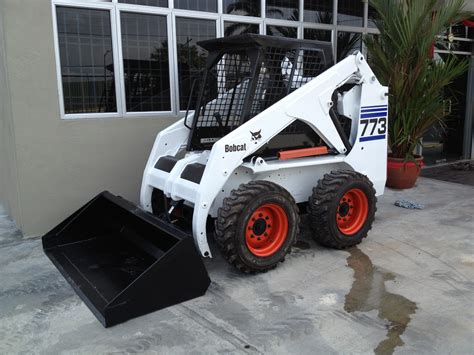 U.O.E. Equipment Sdn. Bhd.: Reconditioned Bobcat Skid Steer Loader 773 ( SOLD )