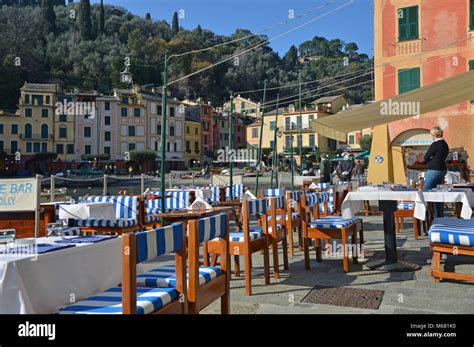 Portofino restaurant hi-res stock photography and images - Alamy