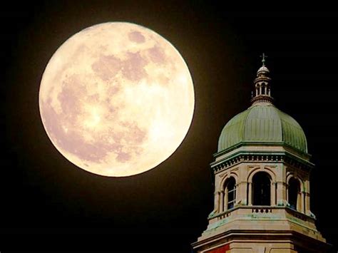 15 Stunning Images Of A Supermoon Taken In Different Locations