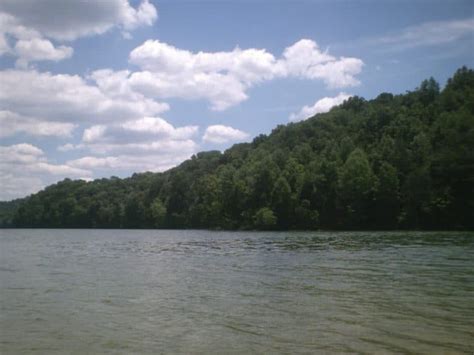 15 Best Lakes in Kentucky - The Crazy Tourist