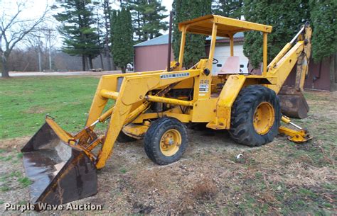 1976 John Deere 410 backhoe in New Providence, IA | Item BZ9956 sold | Purple Wave