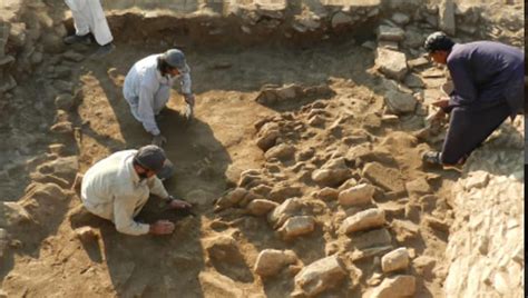 1,300-year-old Hindu temple discovered in northwest Pakistan | World ...