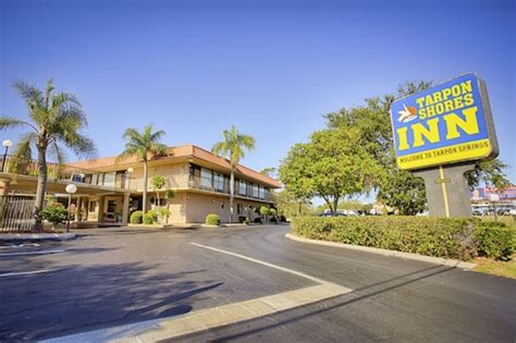 Beach Hotels in Tarpon Springs, FL - $119 Beachfront Hotels | Orbitz