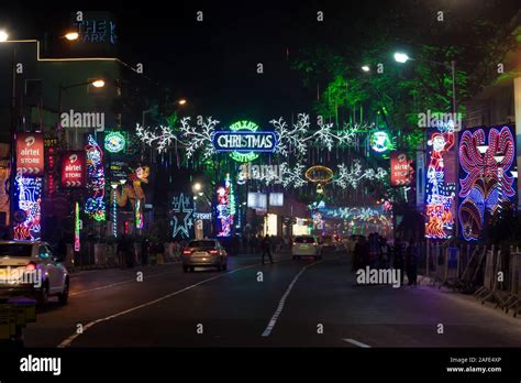 Park street kolkata night hi-res stock photography and images - Alamy