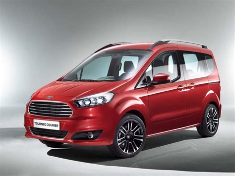 Ford Grows New Tourneo Van Family | TheDetroitBureau.com